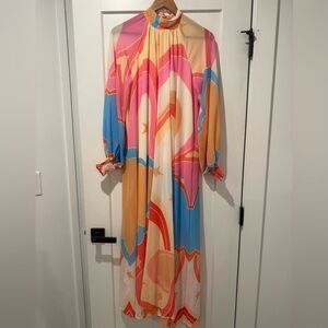 Aura Elegant Cream and Pink Fabric